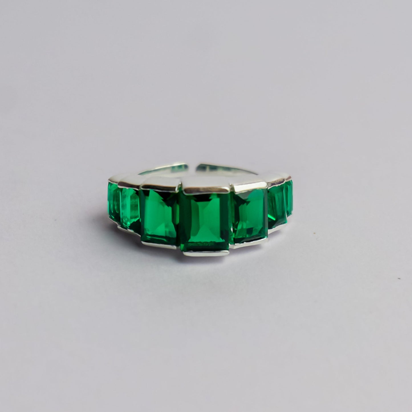 STEP STACK RING ADJUSTABLE- EMERALD(S)