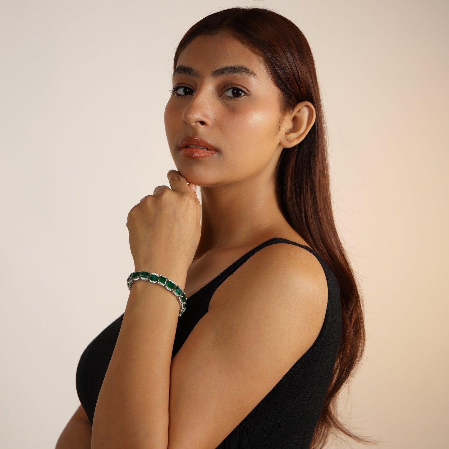 SIGNATURE TENNIS BRACELET- EMERALD