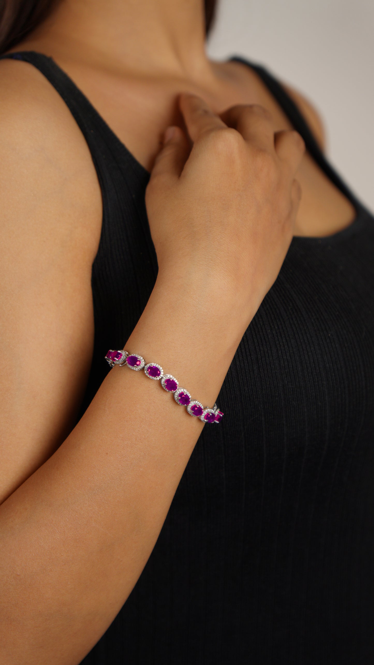 SIGNATURE OVAL BRACELET- RHODOLITE(S)