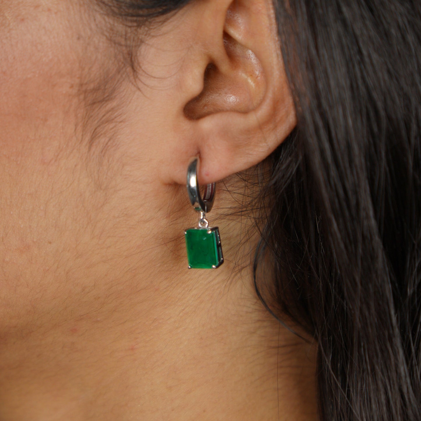 CLASSIC SQUARE EARRINGS- EMERALD(S)