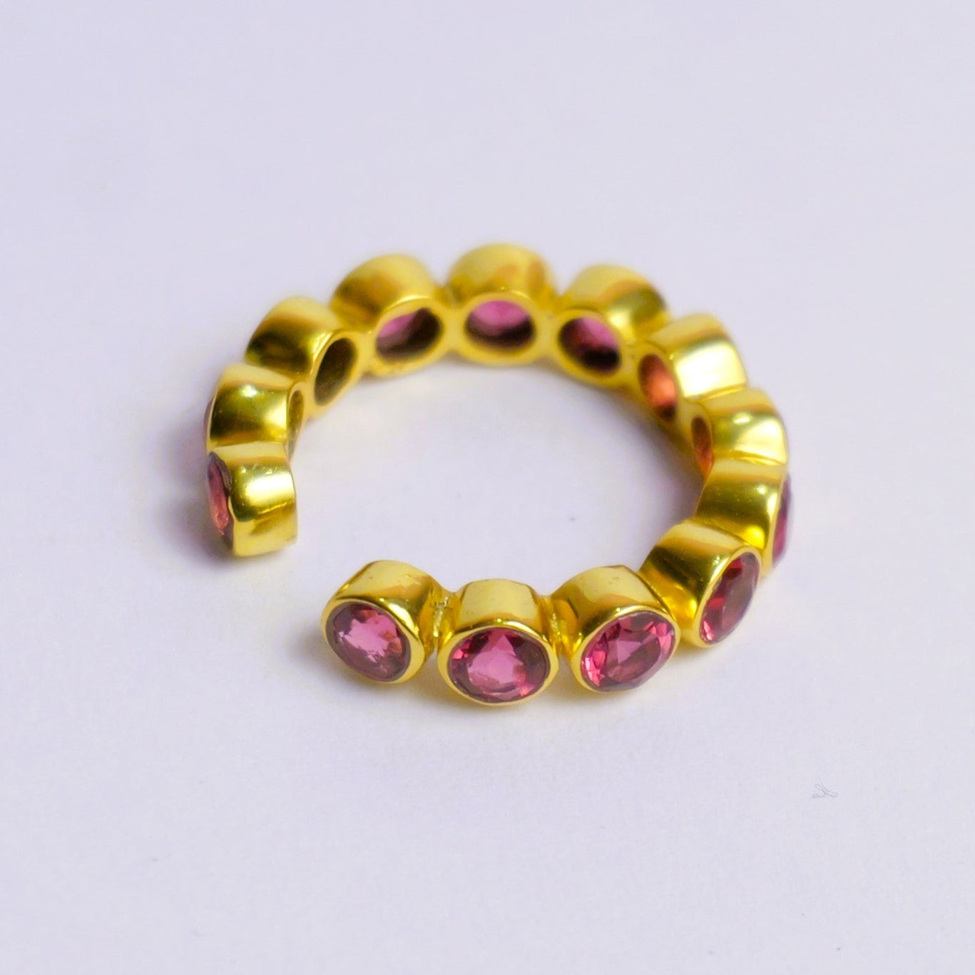 BEZEL RING ADJUSTABLE- RUBY(G)