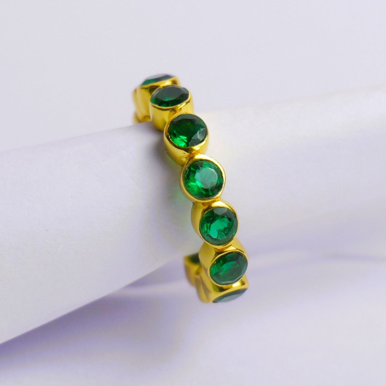 BEZEL RING ADJUSTABLE- EMERALD(G)