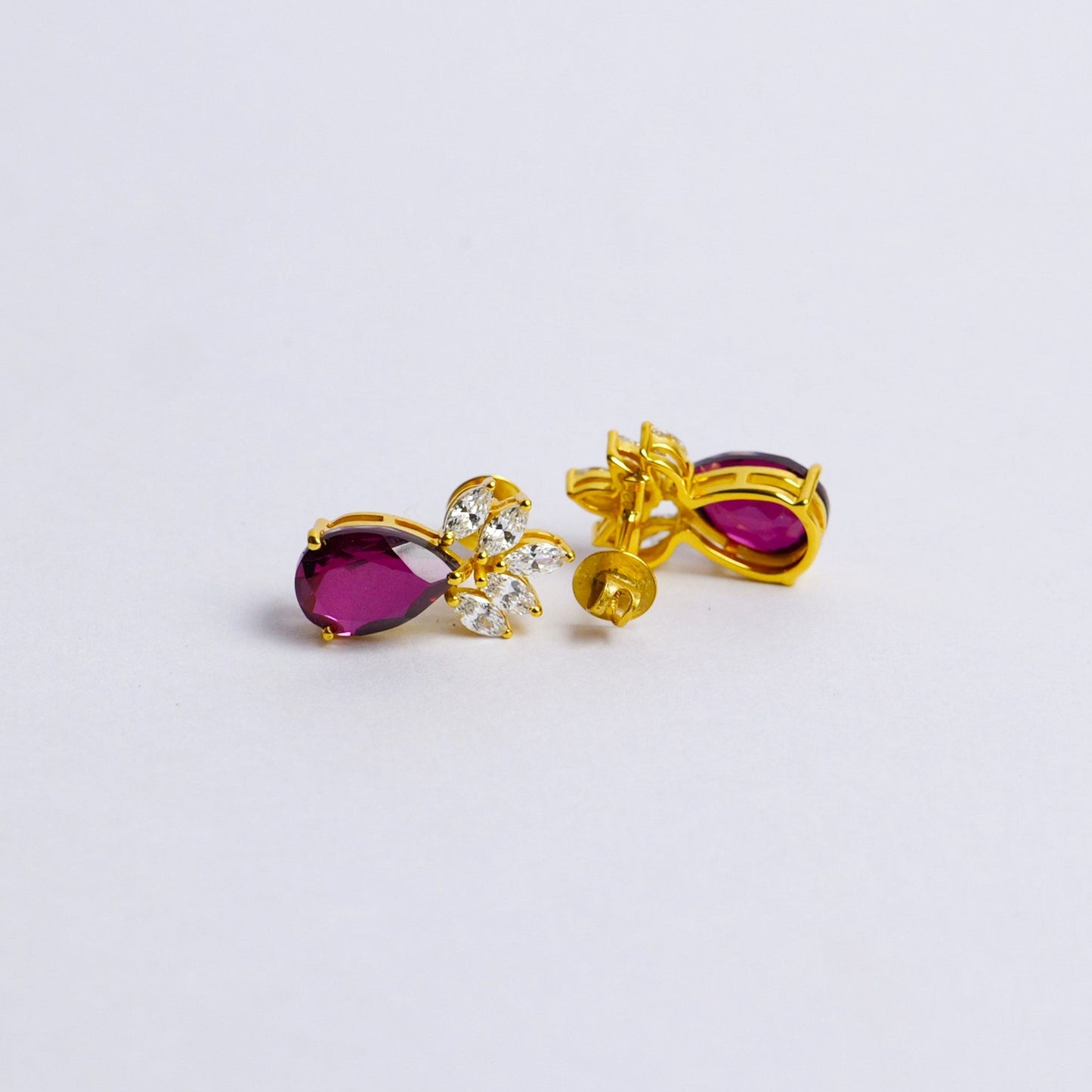 SCARLET EARRINGS- RHODOLITE(G)