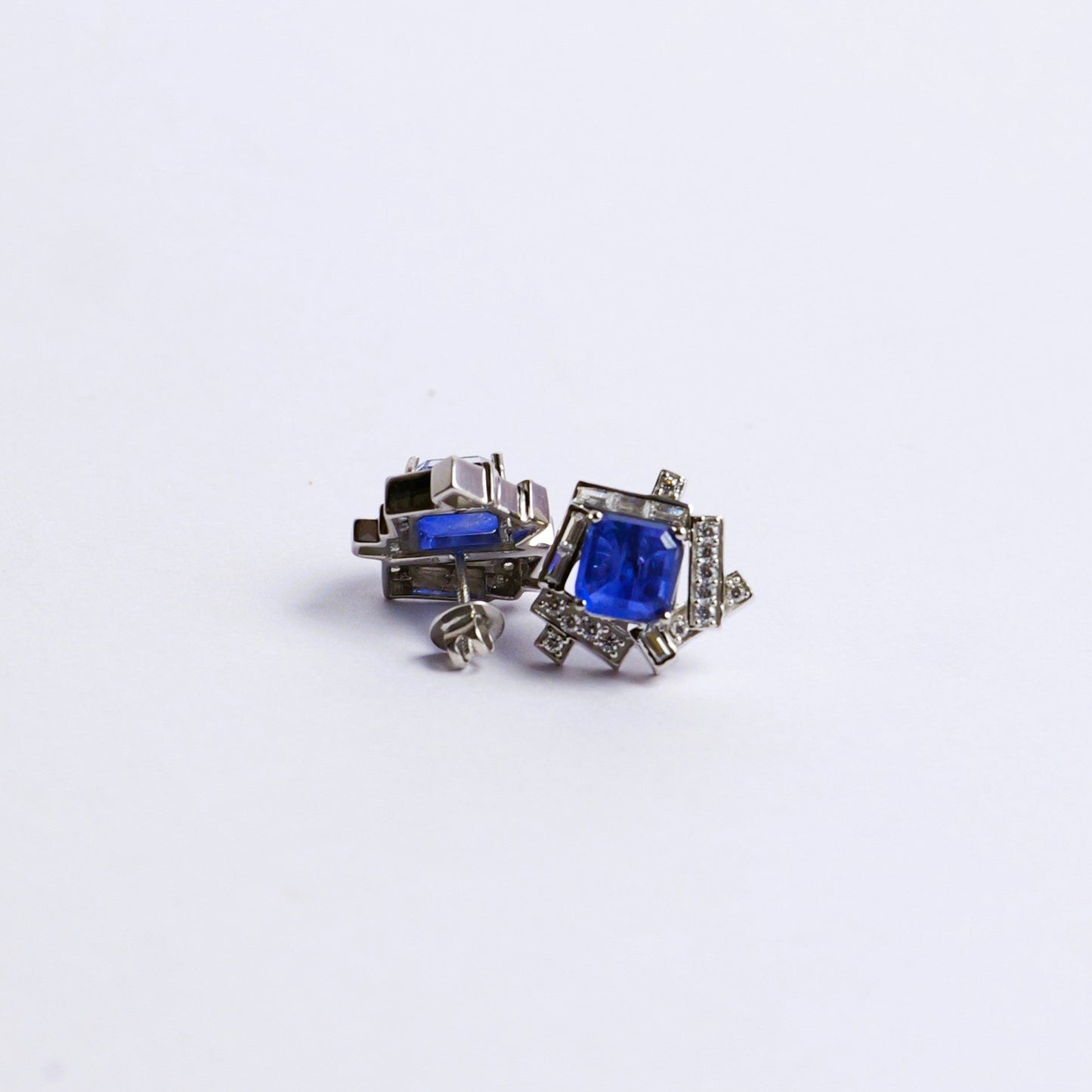 GEMFRAME EARRINGS- BLUE