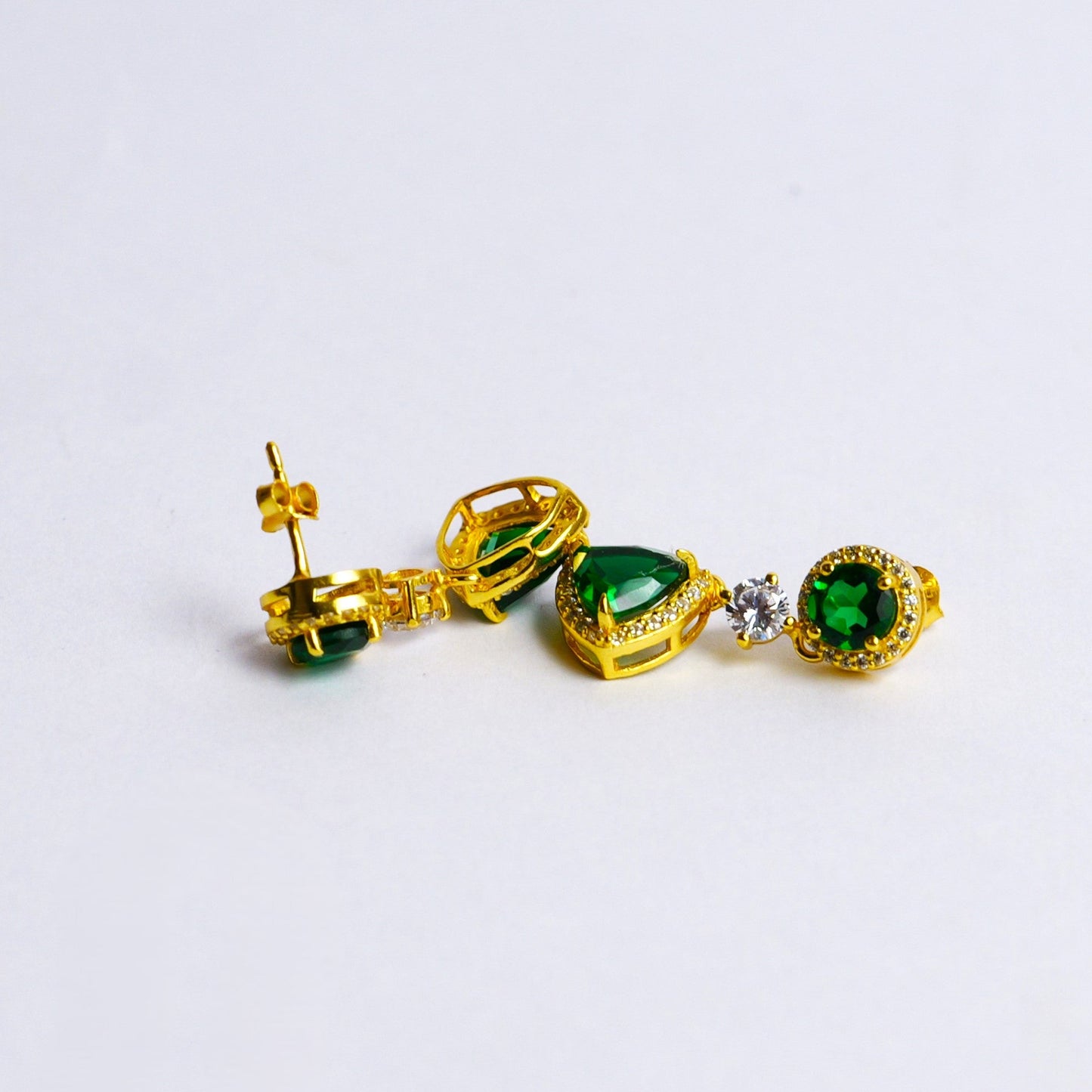 VELVET DROP EARRINGS- EMERALD(G)