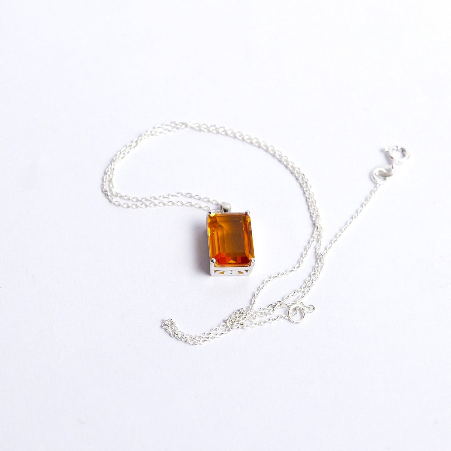 SOLO PENDANT - CITRINE(S)