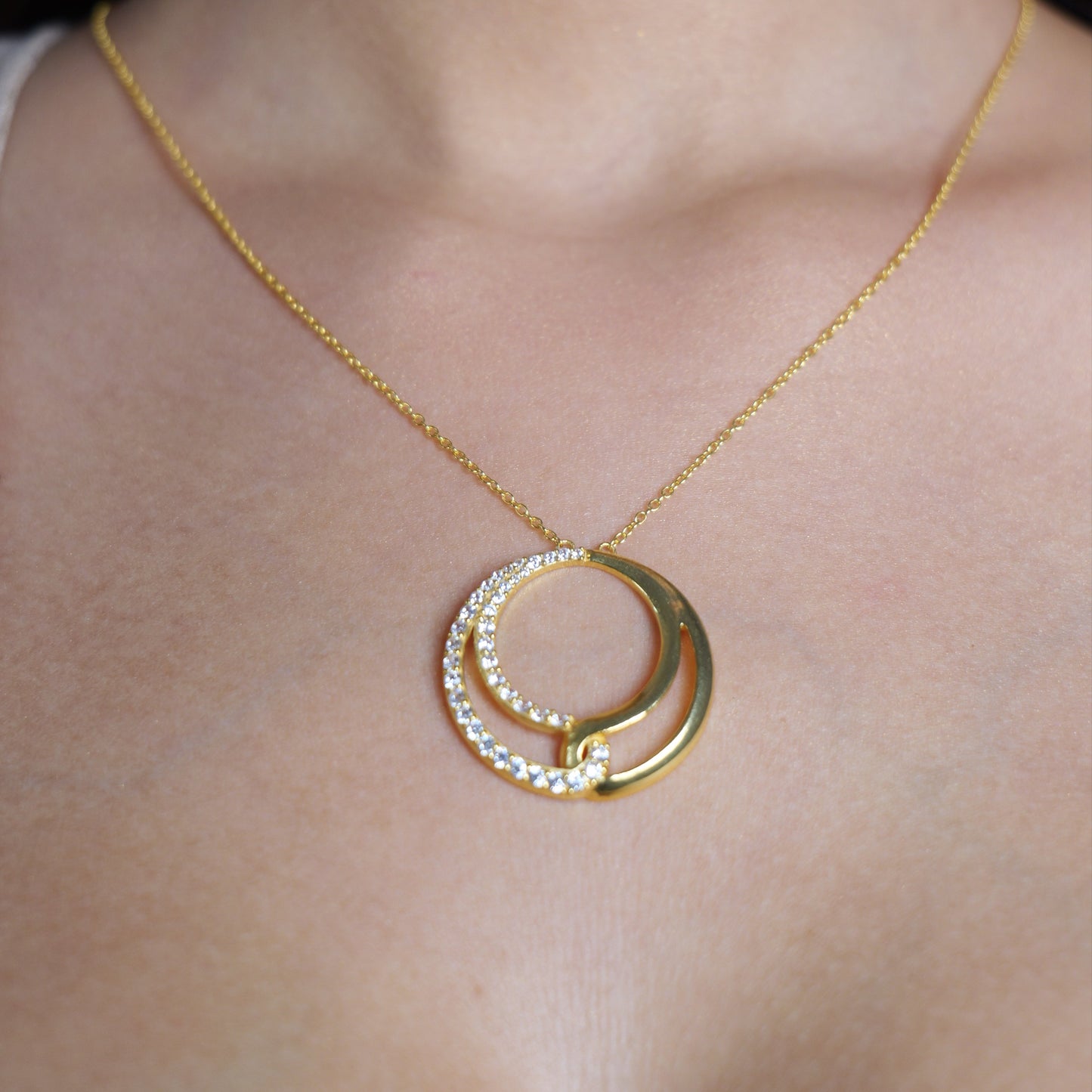 UNITY PENDANT- GOLD