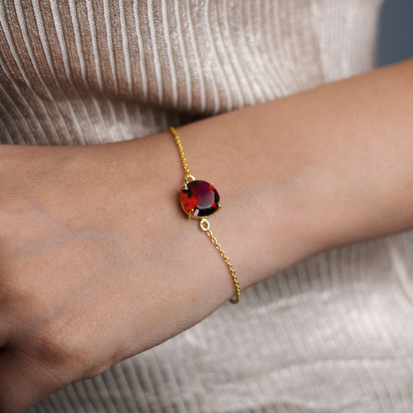 SOLOIST BRACELET- RUBY(G)