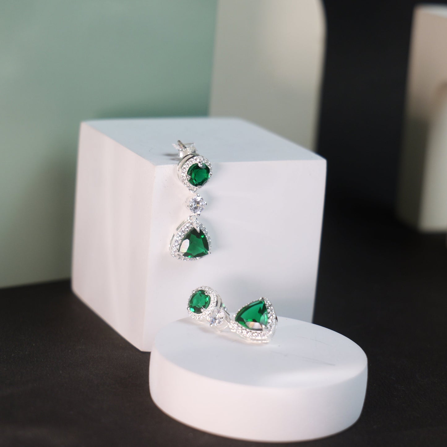VELVET DROP EARRINGS- EMERALD(S)