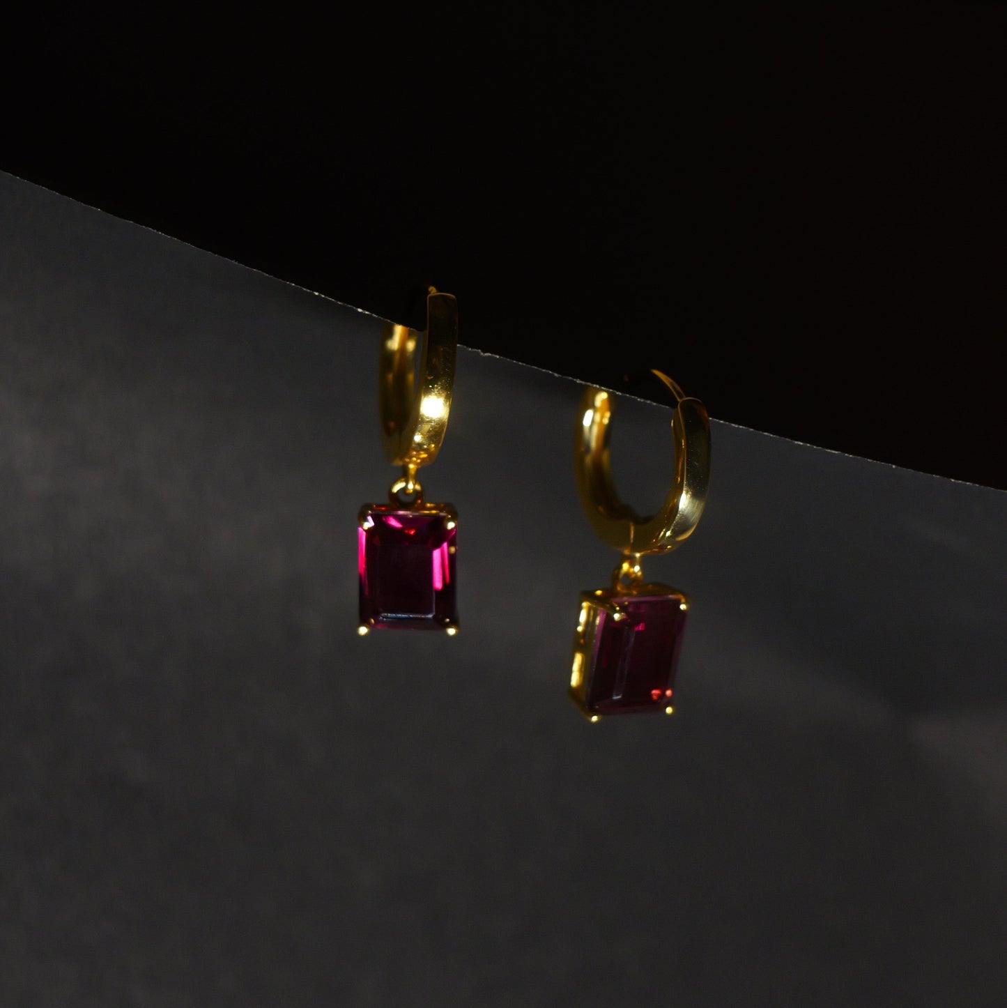 CLASSIC SQUARE EARRINGS- RHODOLITE(G)