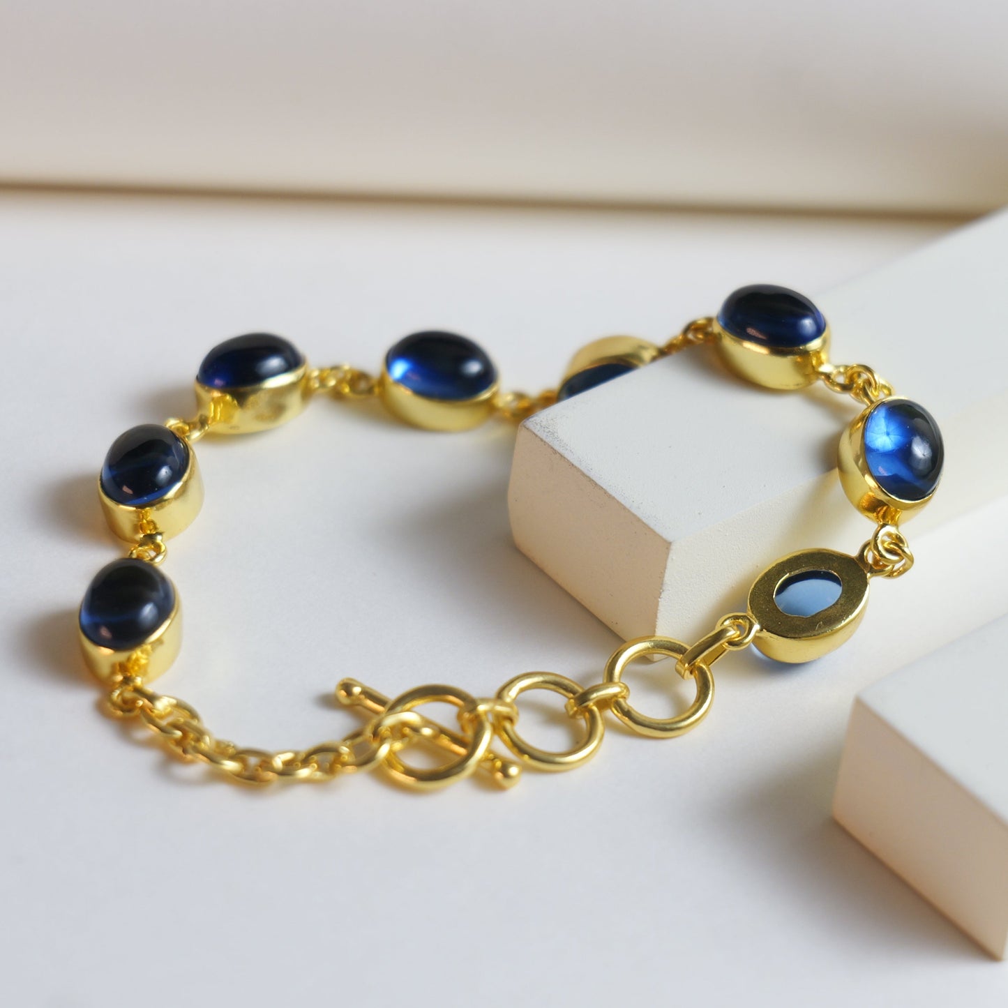BEZEL BRACELET- TOPAZ(G)