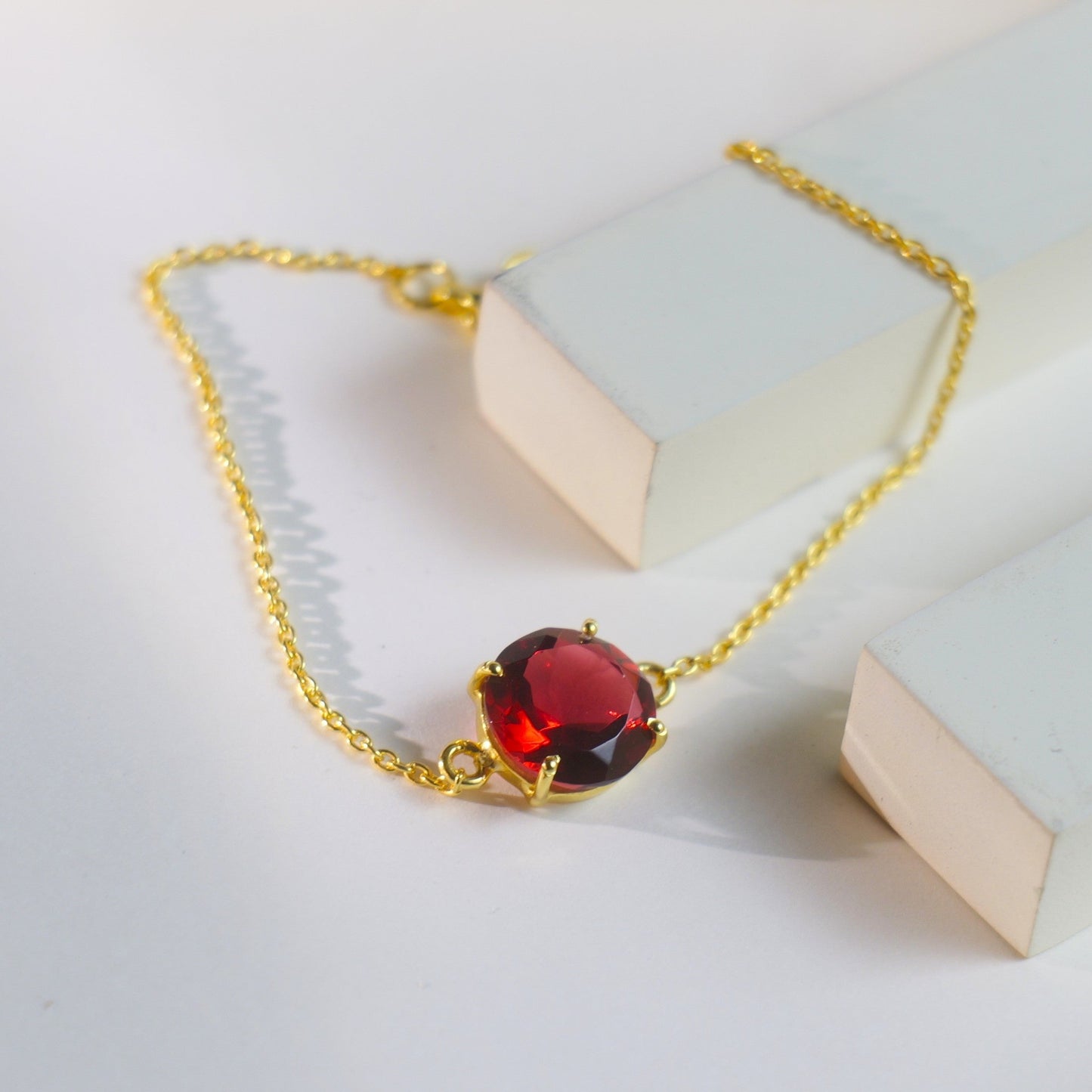 SOLOIST BRACELET- RUBY(G)