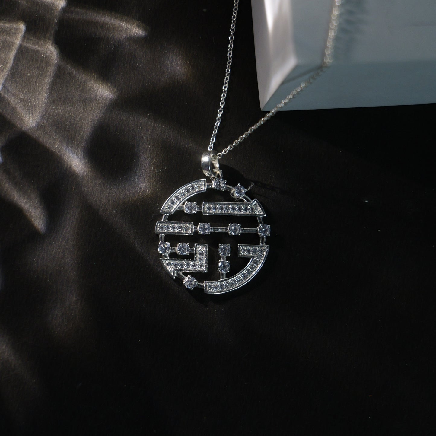 GRID PENDANT- SILVER