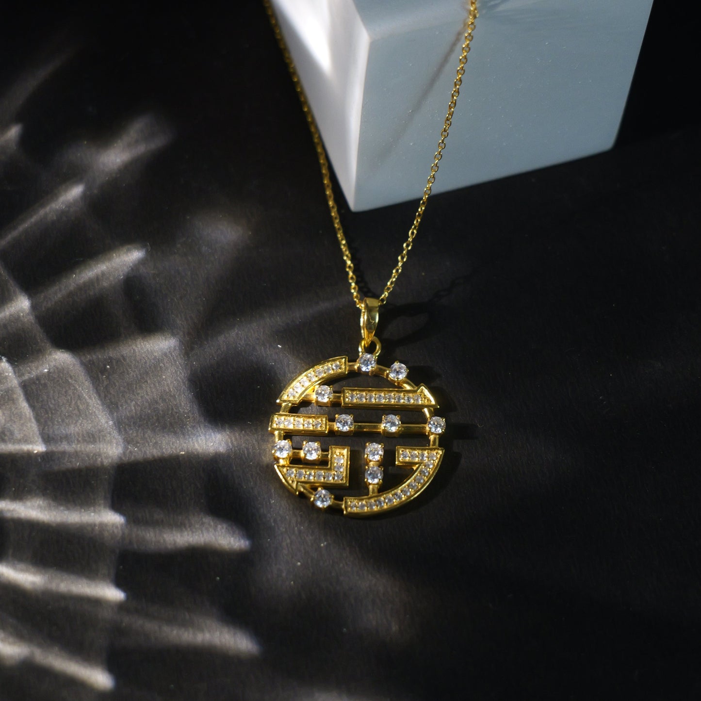 GRID PENDANT- GOLD