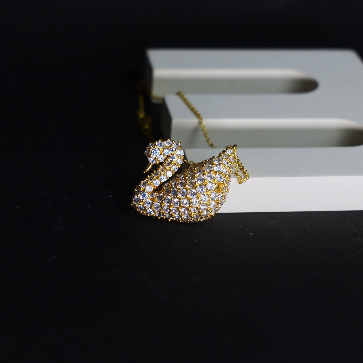 SWAN PENDANT- GOLD