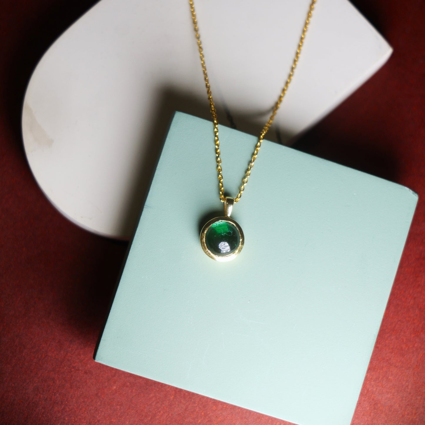 CLASSIC ORO PENDANT- EMERALD