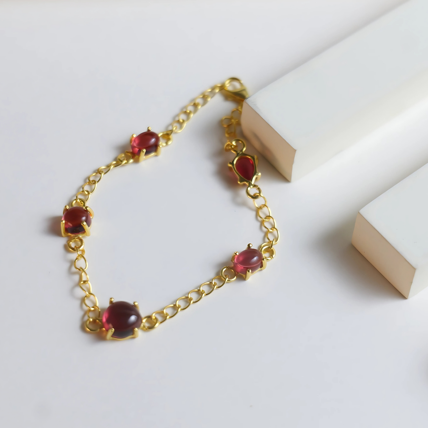PENTA STONE BRACELET- RUBY(G)
