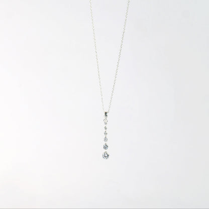 FALLING PENDANT- SILVER