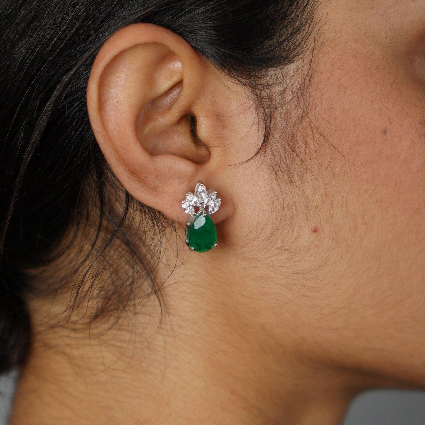 SCARLET EARRINGS- EMERALD(S)