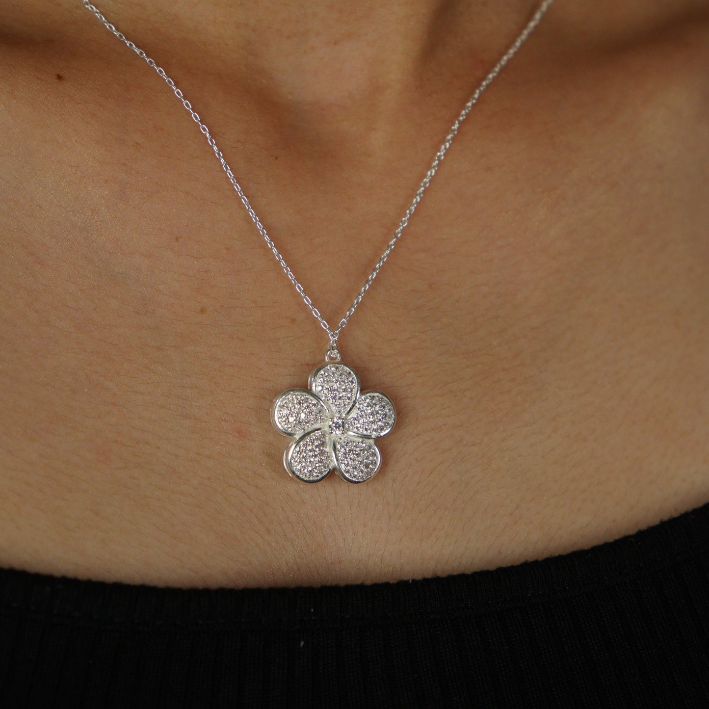 FLORETTE PENDANT- SILVER