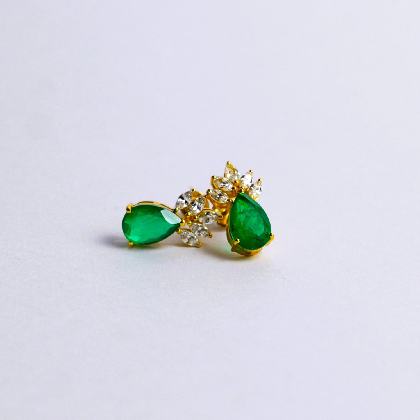 SCARLET EARRINGS- EMERALD(G)