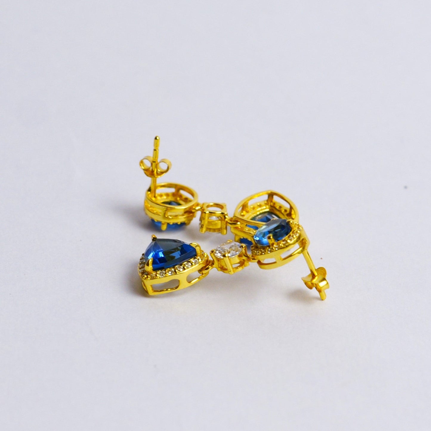 VELVET DROP EARRINGS- TOPAZ(G)