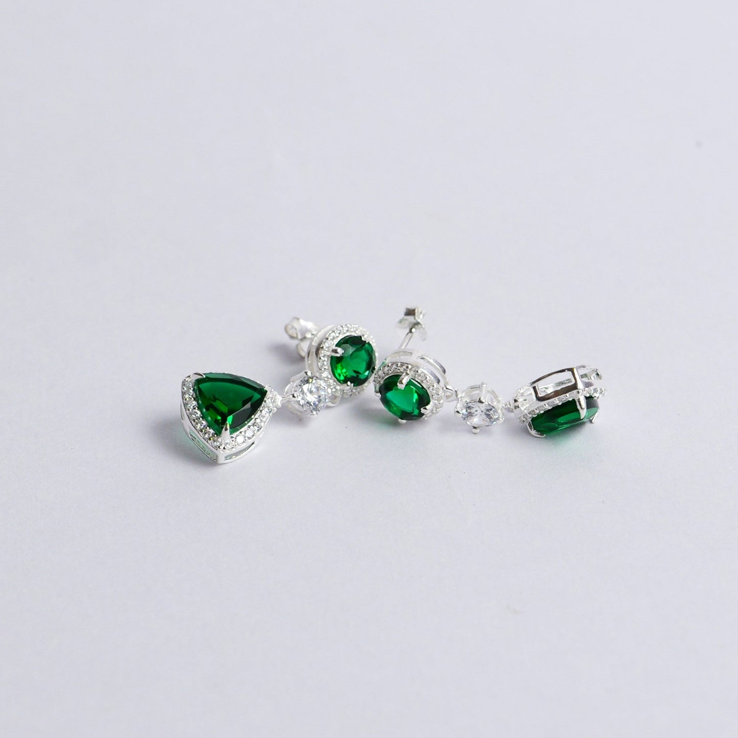 VELVET DROP EARRINGS- EMERALD(S)