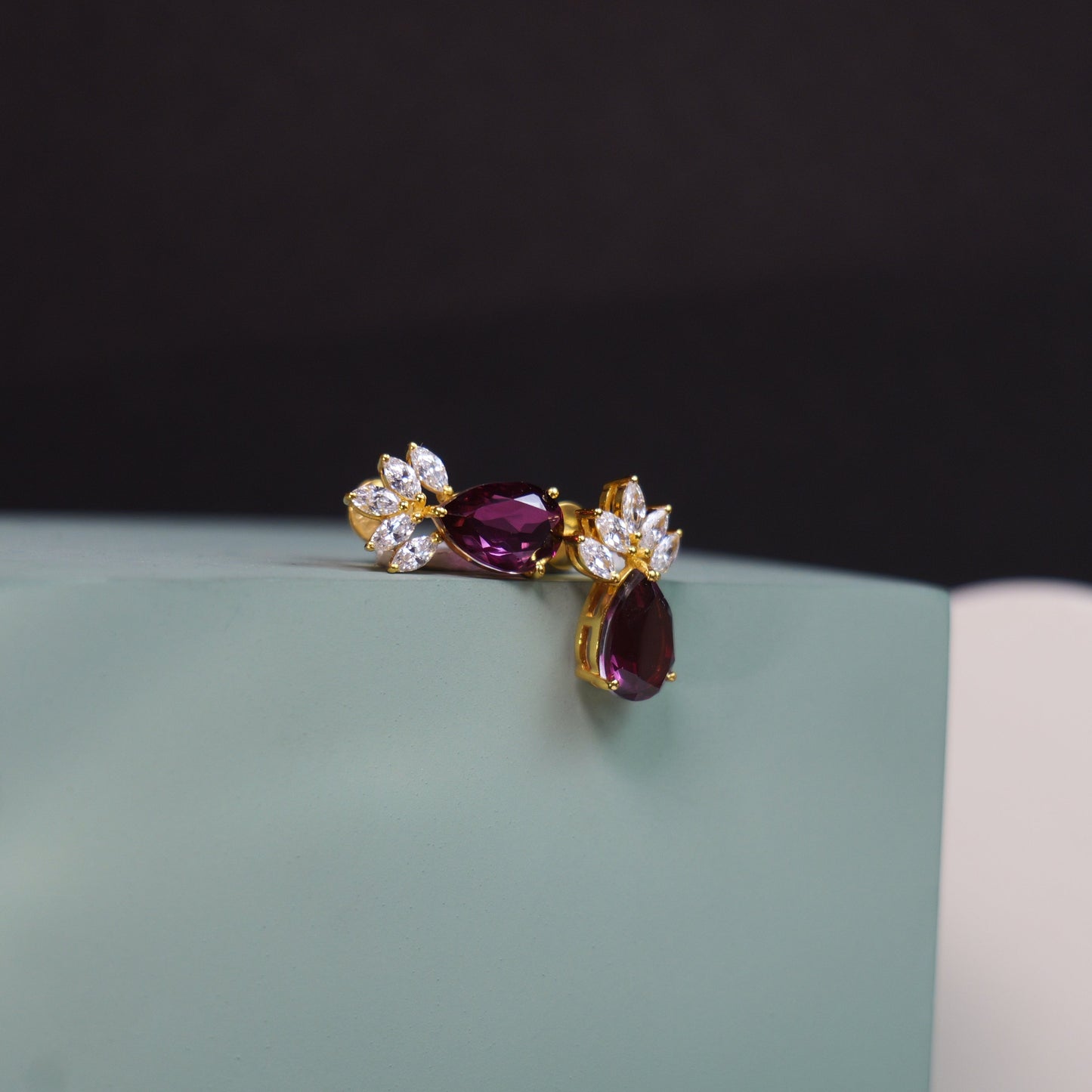 SCARLET EARRINGS- RHODOLITE(G)