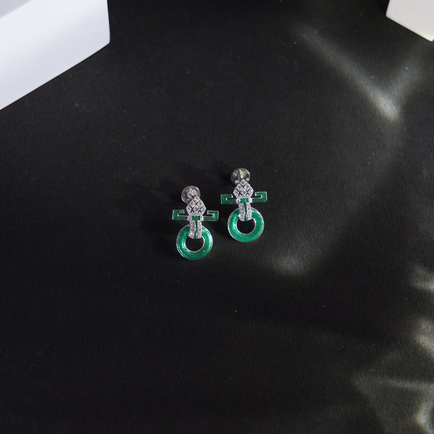 HALO EARRINGS- GREEN