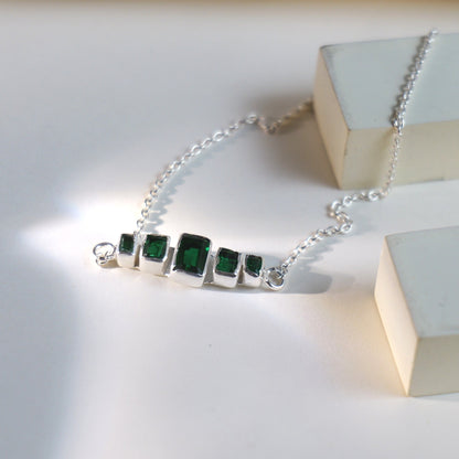 COLUMN BRACELET- EMERALD(S)