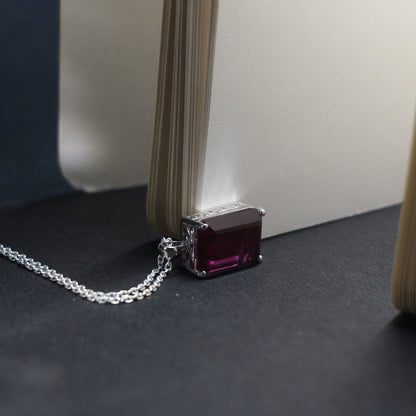SOLO PENDANT - RHODOLITE(S)