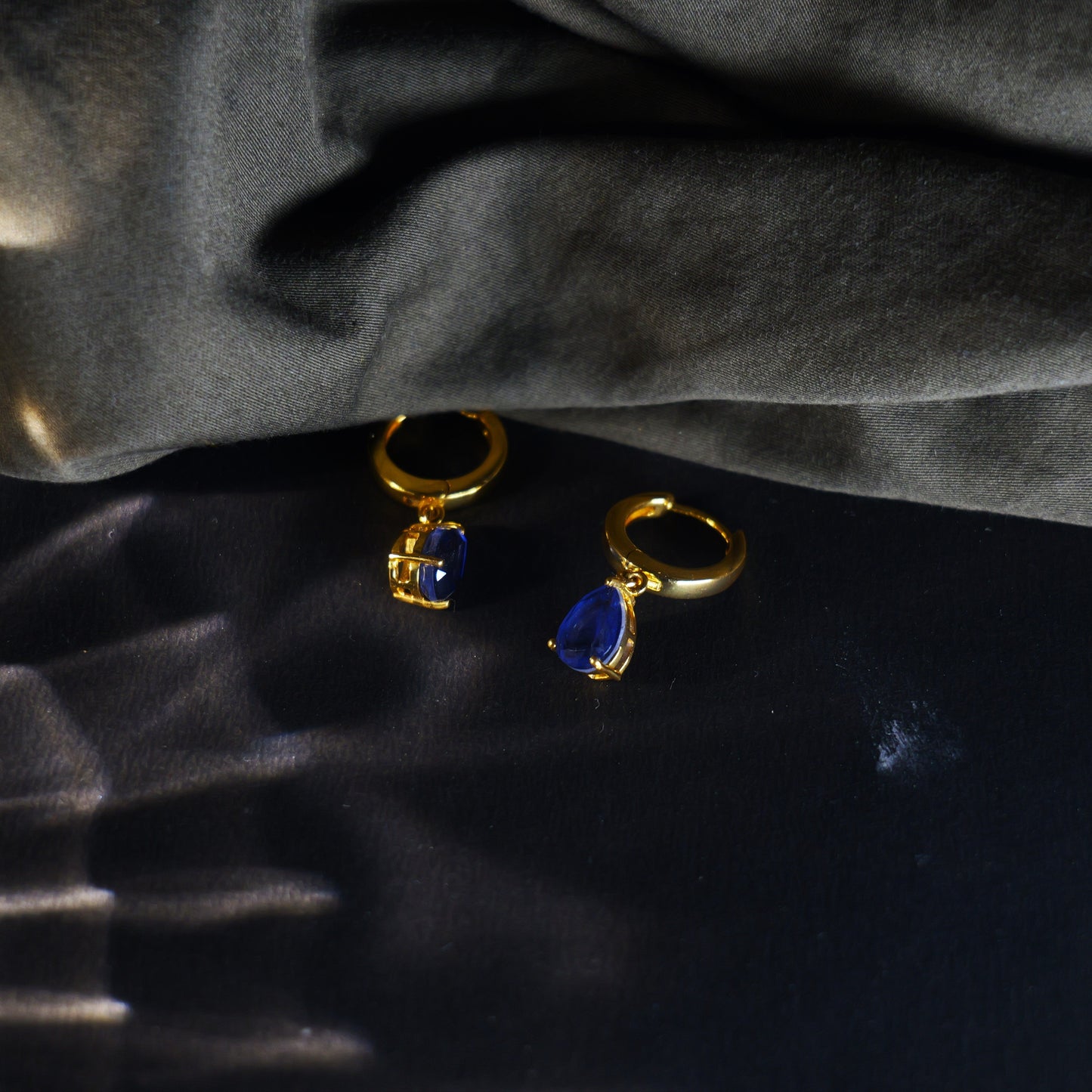 CLASSIC DROP EARRINGS- TOPAZ(G)